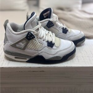 Jordan 4 retro sneakers